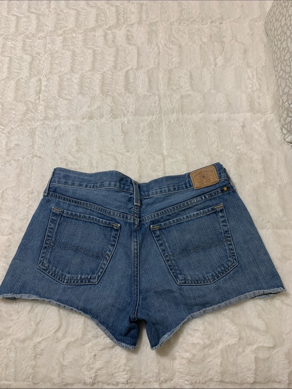 Lucky Brand Medium Blue Denim Cutoff Shorts - Picture 2 of 7
